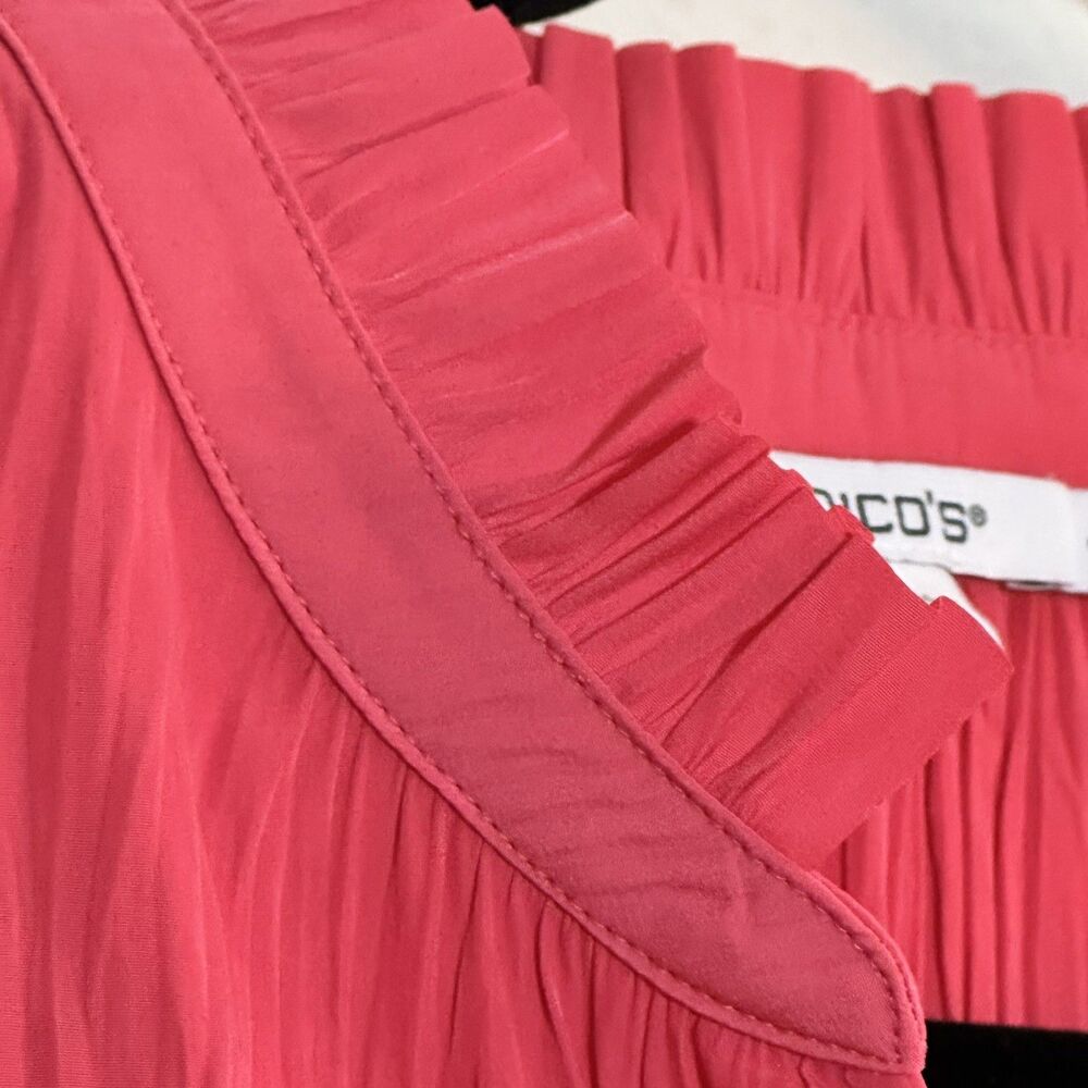 Chicos Flare Sleeve Blouse 16/3 crinkle, 3/4 sleeves, Dressy, Coral/Pink SPRING - Picture 4 of 8